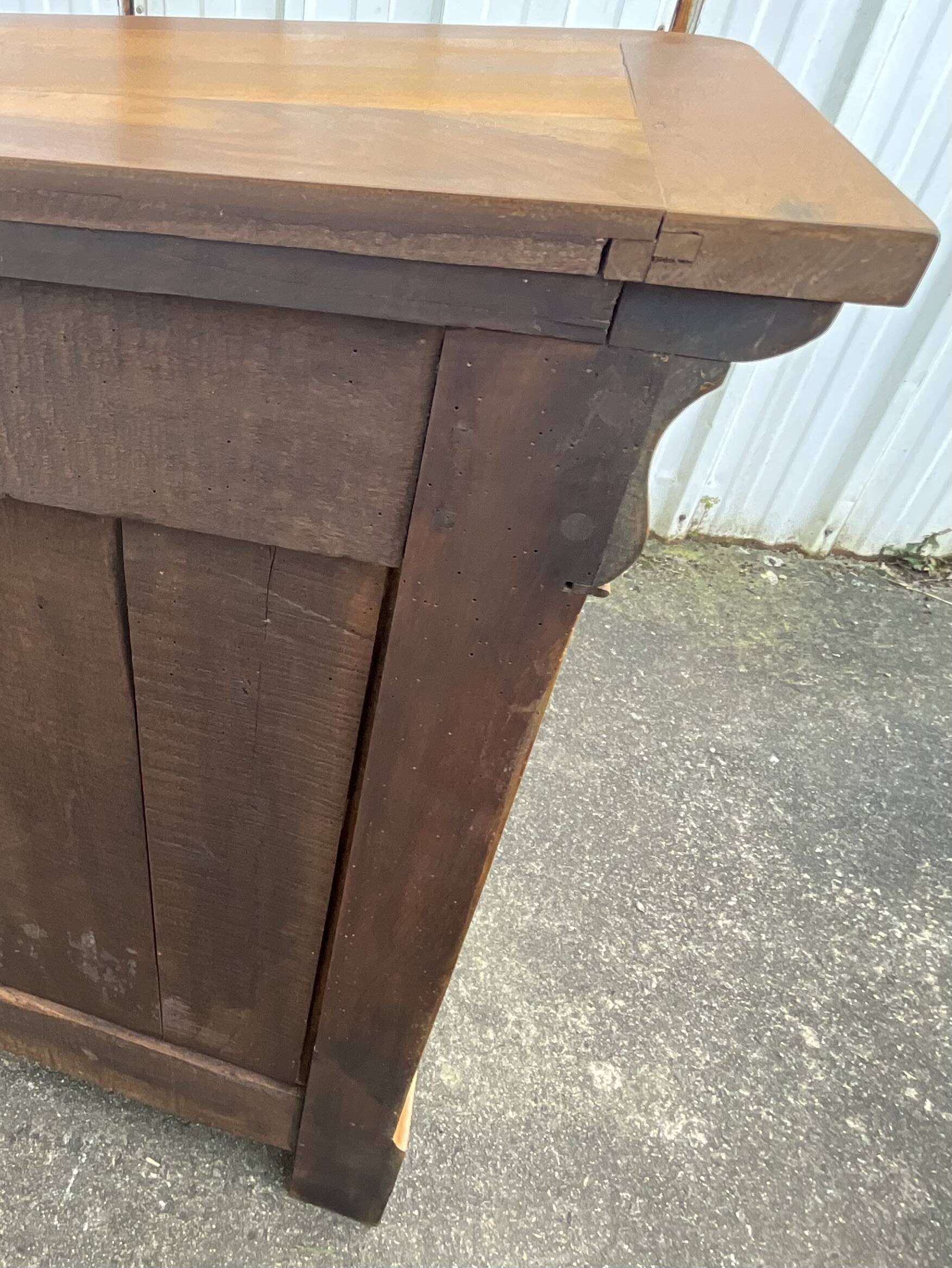 Louis-Philippe walnut buffet