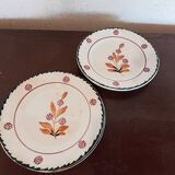 4 assiettes à dessert St Amand