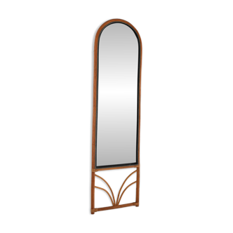 Miroir mural scandinave des années 1970 avec cadre en bambou courbé
