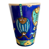 Hand-painted ceramic Fragonard vase