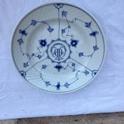 Hotel plates