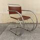Fauteuil MR20 de Mies Van Der Rohe