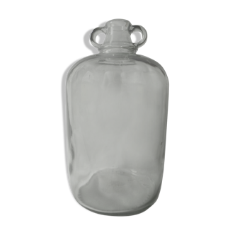 Demijohn a oreilles
