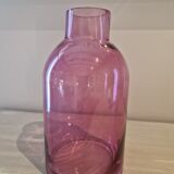 Vase your plum