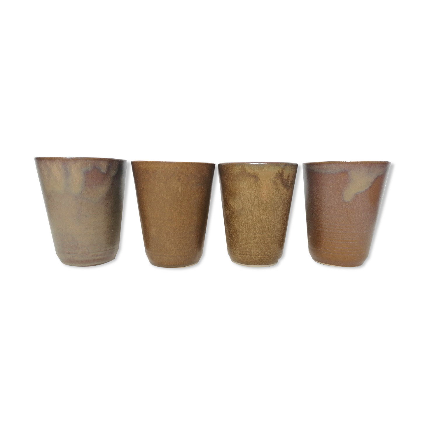 Lot 4 Digoin sandstone cups