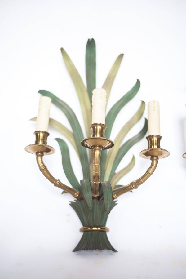 Paire d'appliques Maison Baguès avec bras en faux bambou bronze et métal