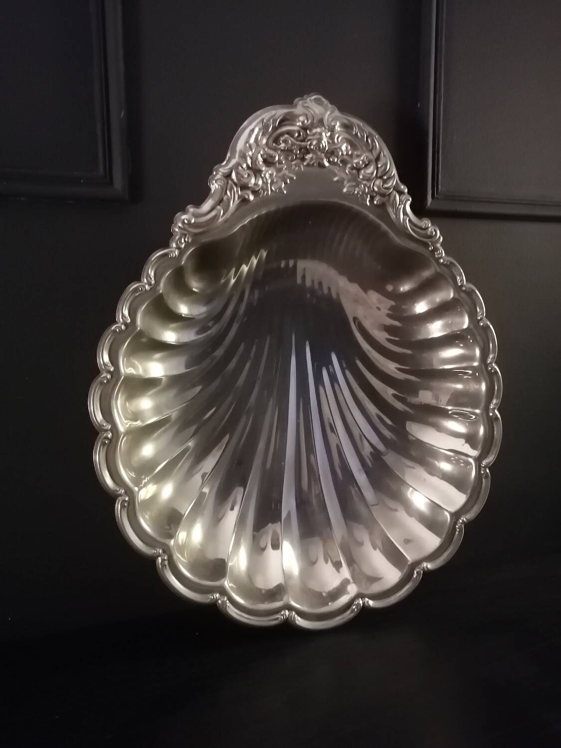 Vintage dish
