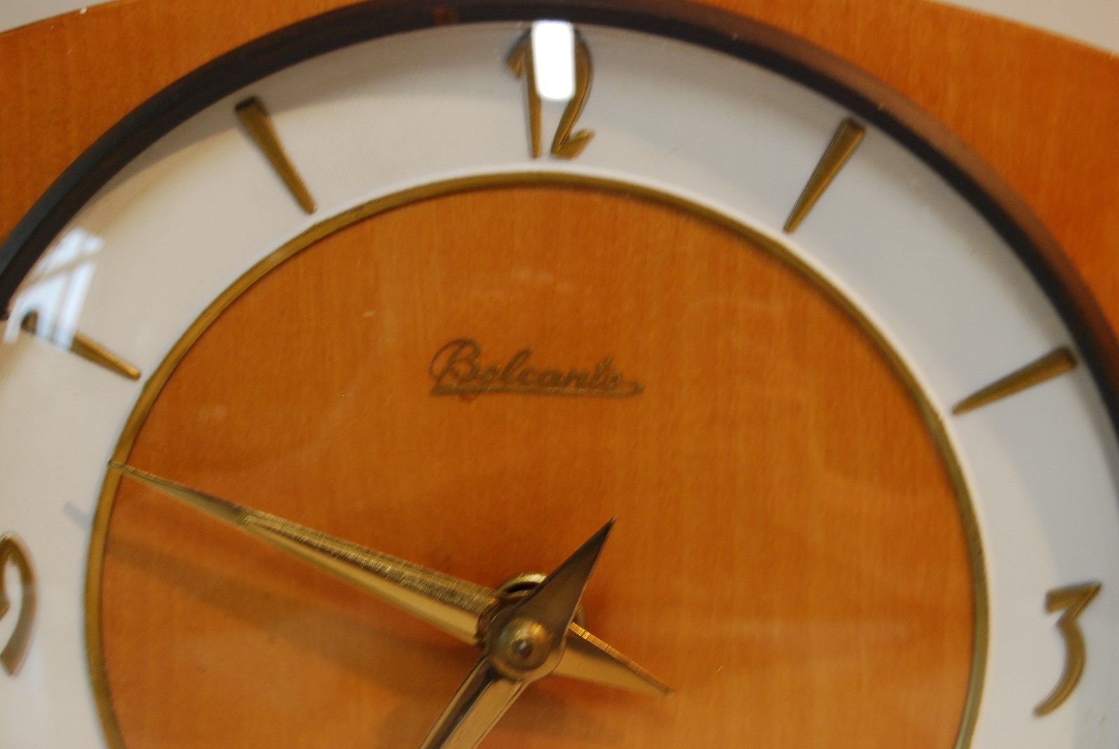Clock belcanto