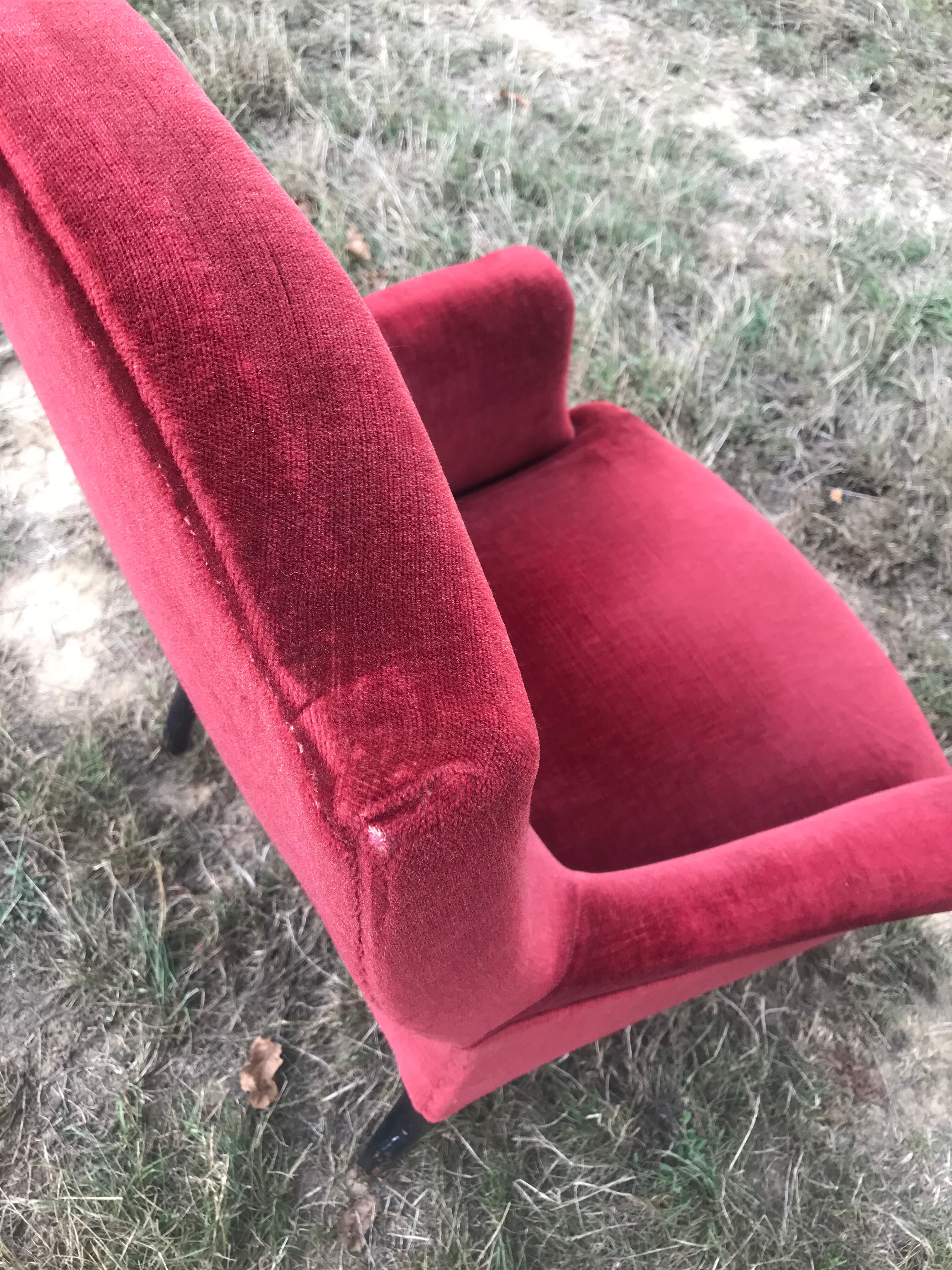 Bordeaux velvet english armchair