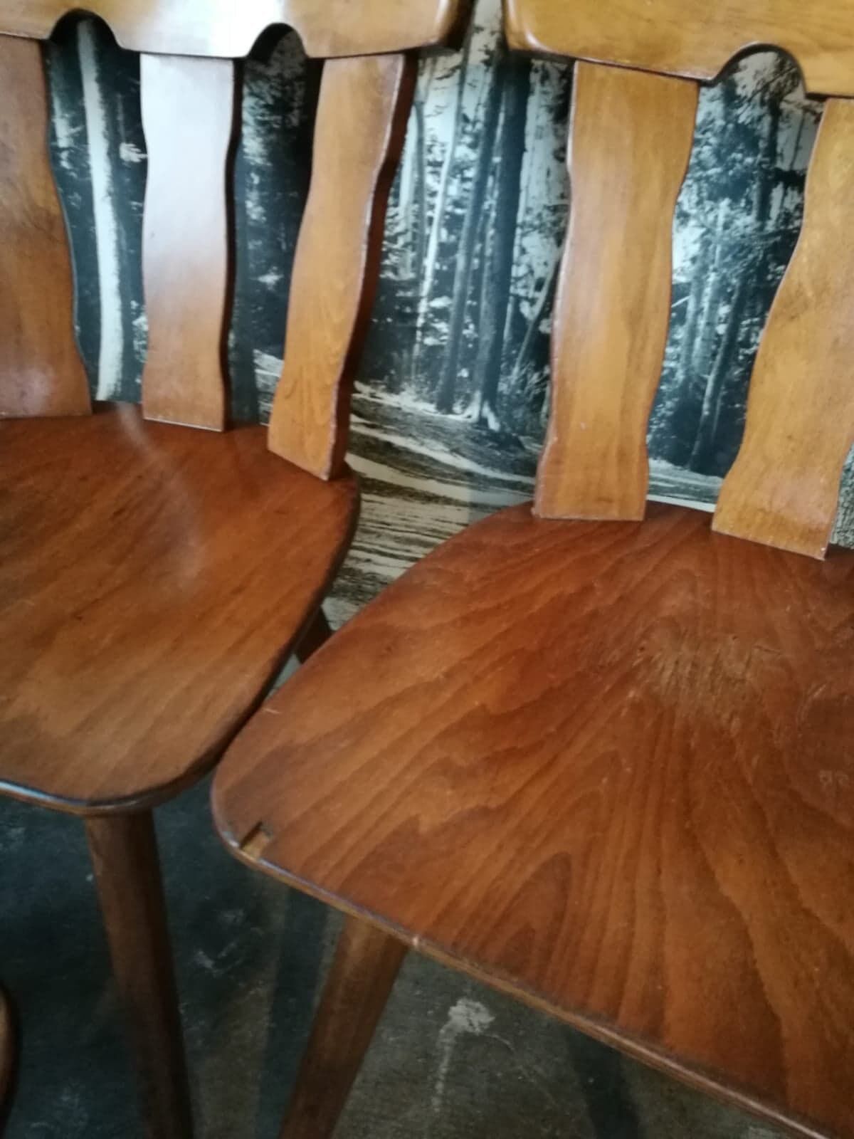 Lot of 14 vintage bistro chairs