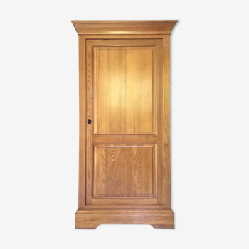 Armoire bonnetière en chêne clair