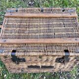 Wicker trunk