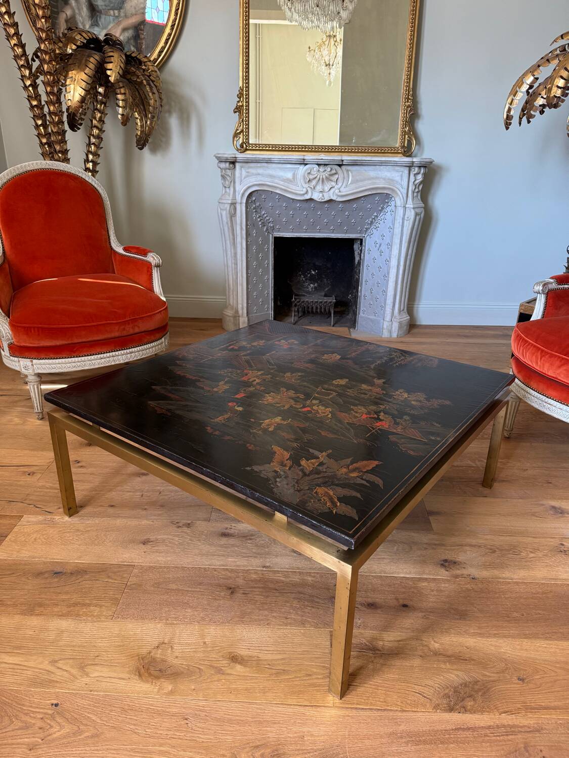 Important Coffee Table with a Lacquered Wood Panel from the 19th Century