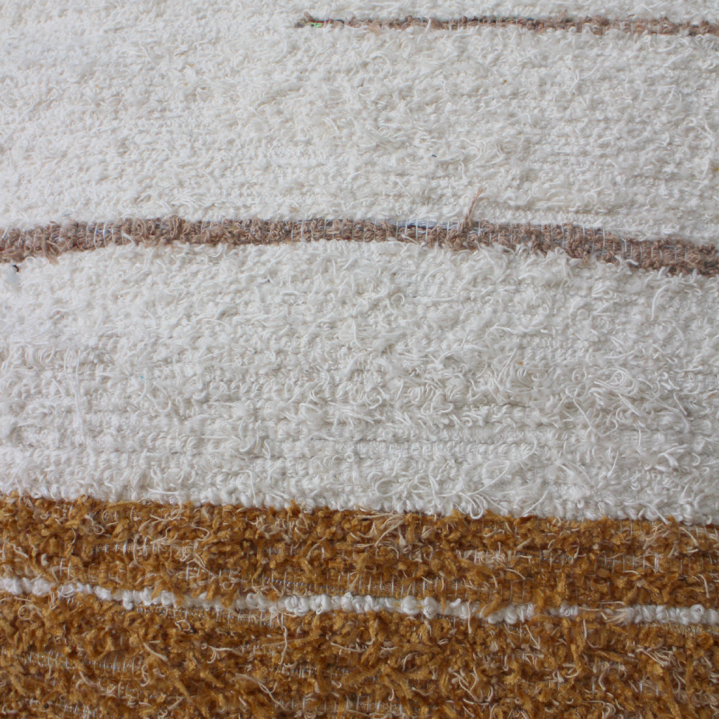 Housse de coussin artisanale - 60 x 60 cm - moka et blanc