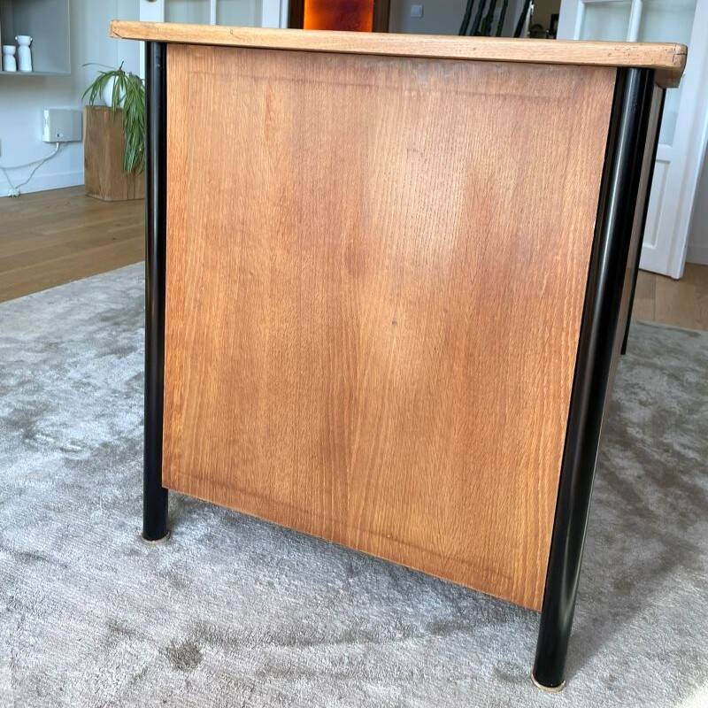 Vintage desk with modernist design – Prouvé style