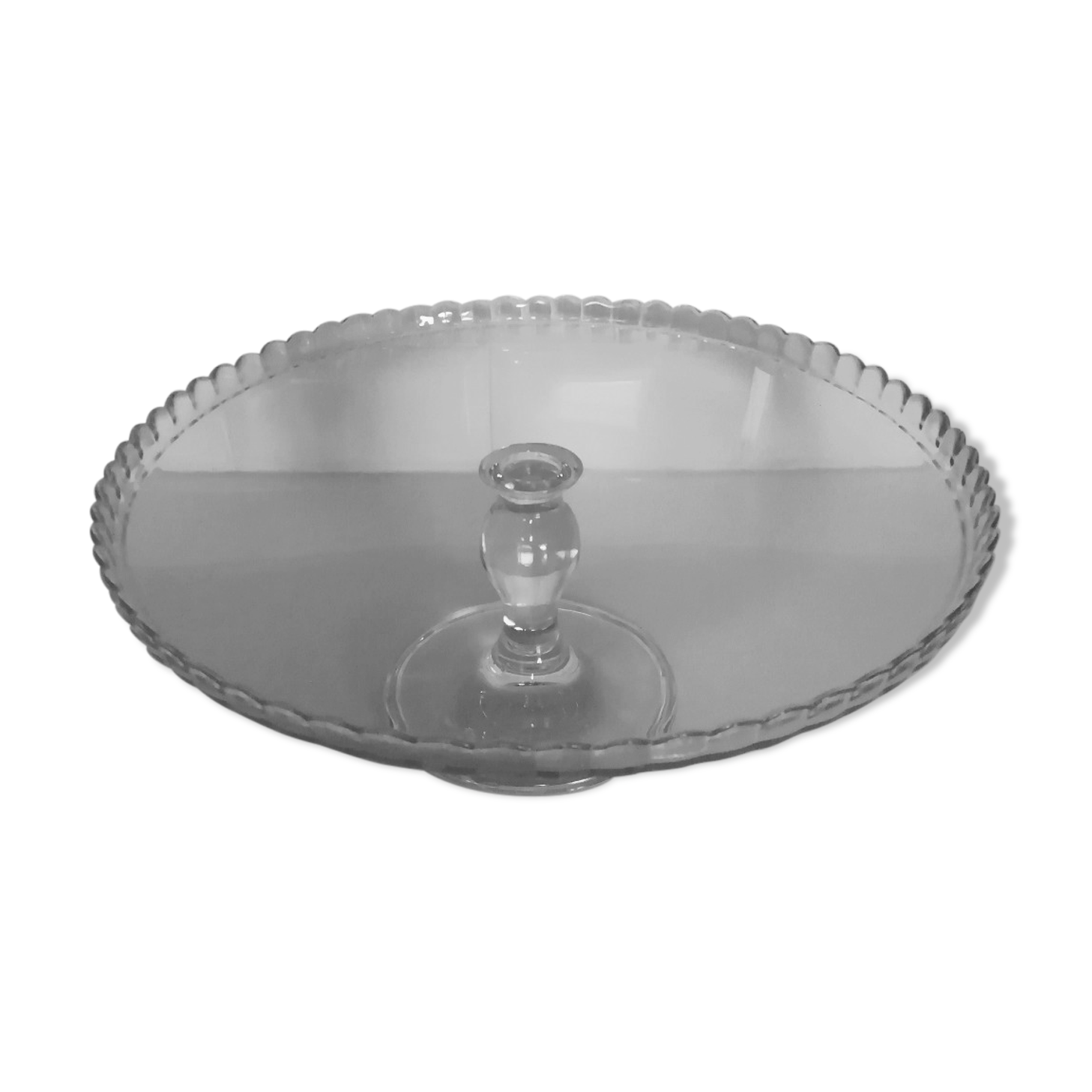 Standing pie dish