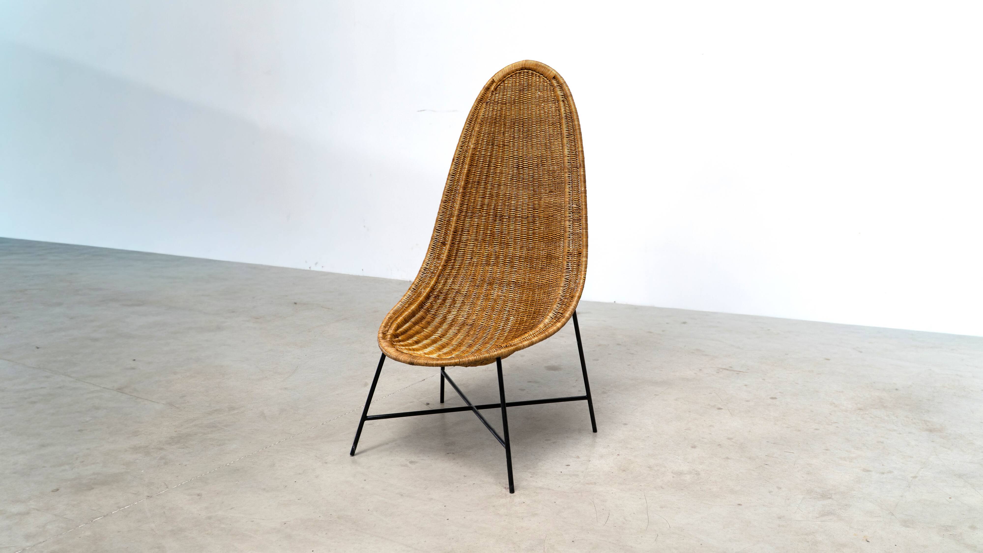 Chaise longue en rotin sculptural italienne