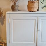 Vintage Parisian buffet-minded countertop