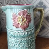 Vintage slurry pitcher