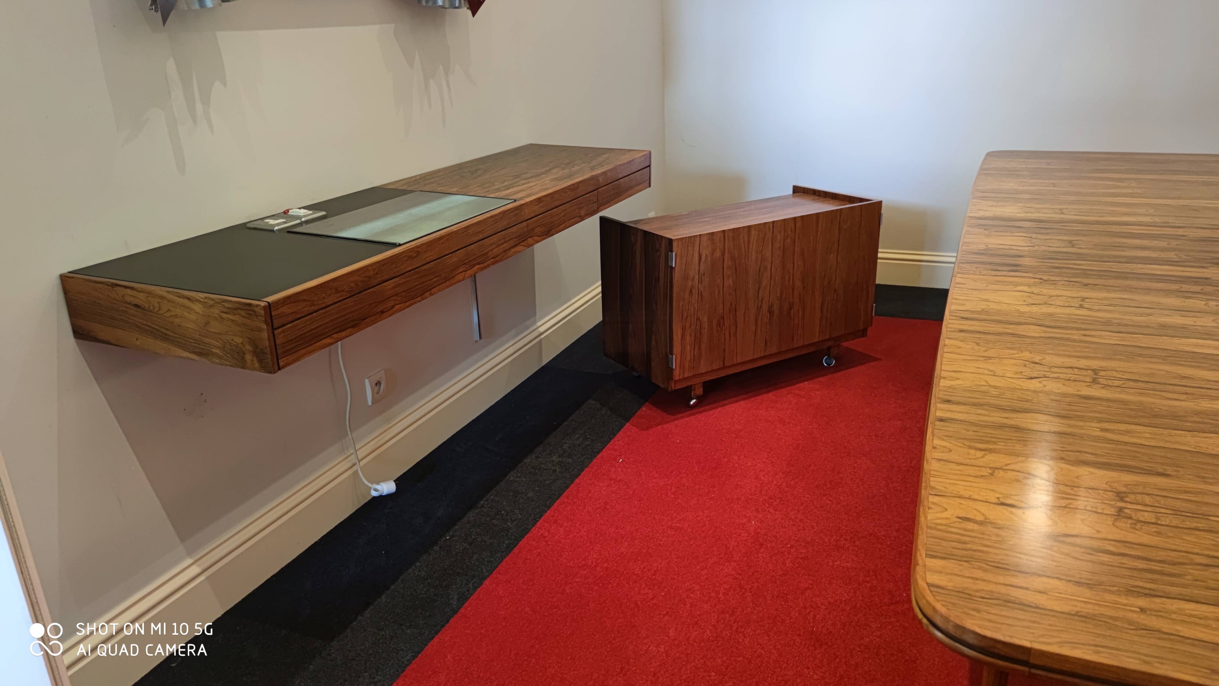 Rio rosewood hanging console