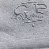 GP embroidered rectangle tablecloth with 9 matching diamond towels