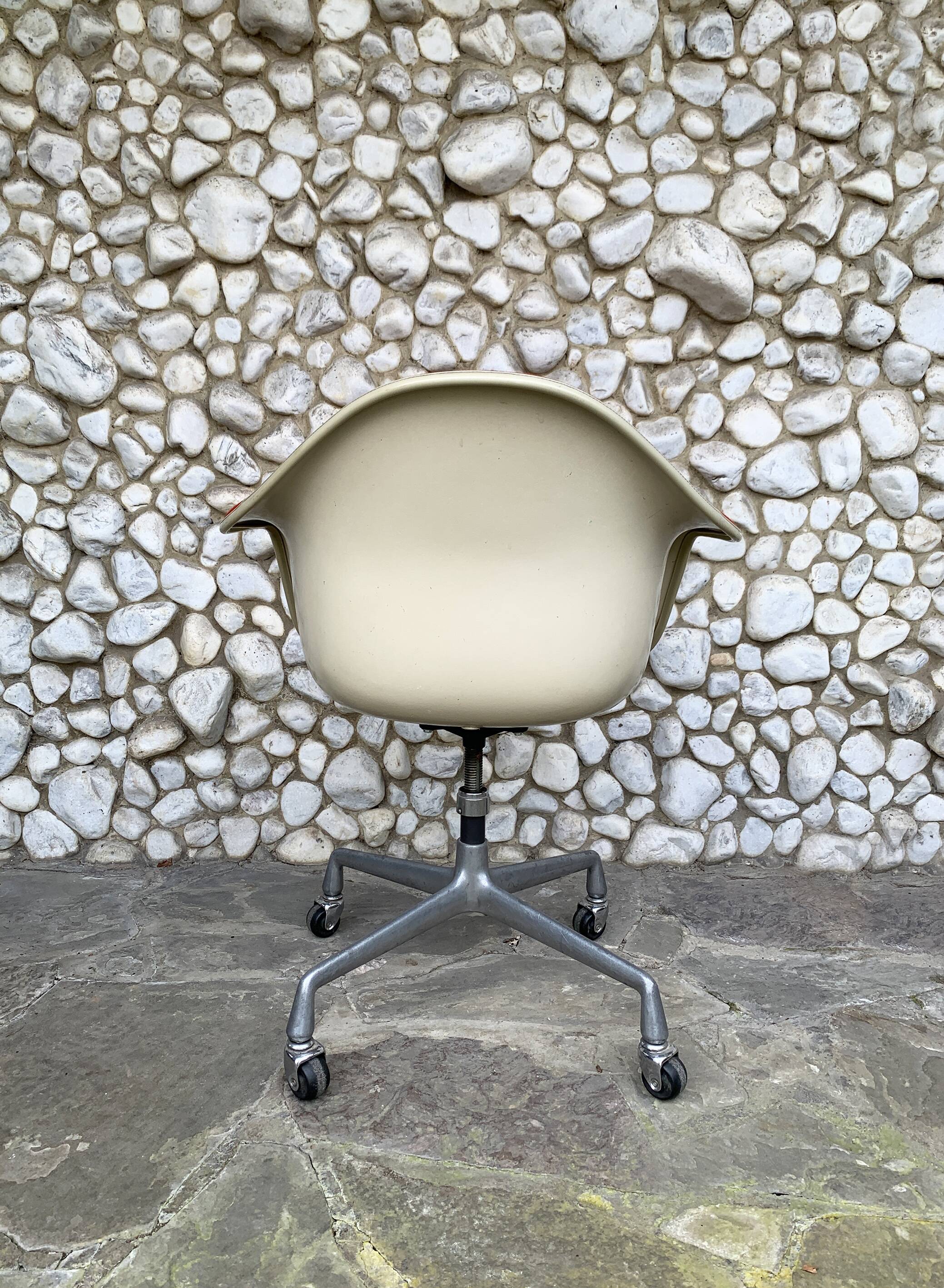 Eames PACC armchair on casters Herman Miller by Vitra 1970