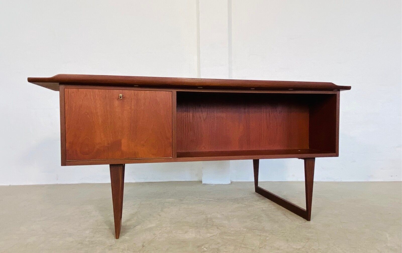 Vintage retro Danish mid-century boomerang desk 1960s