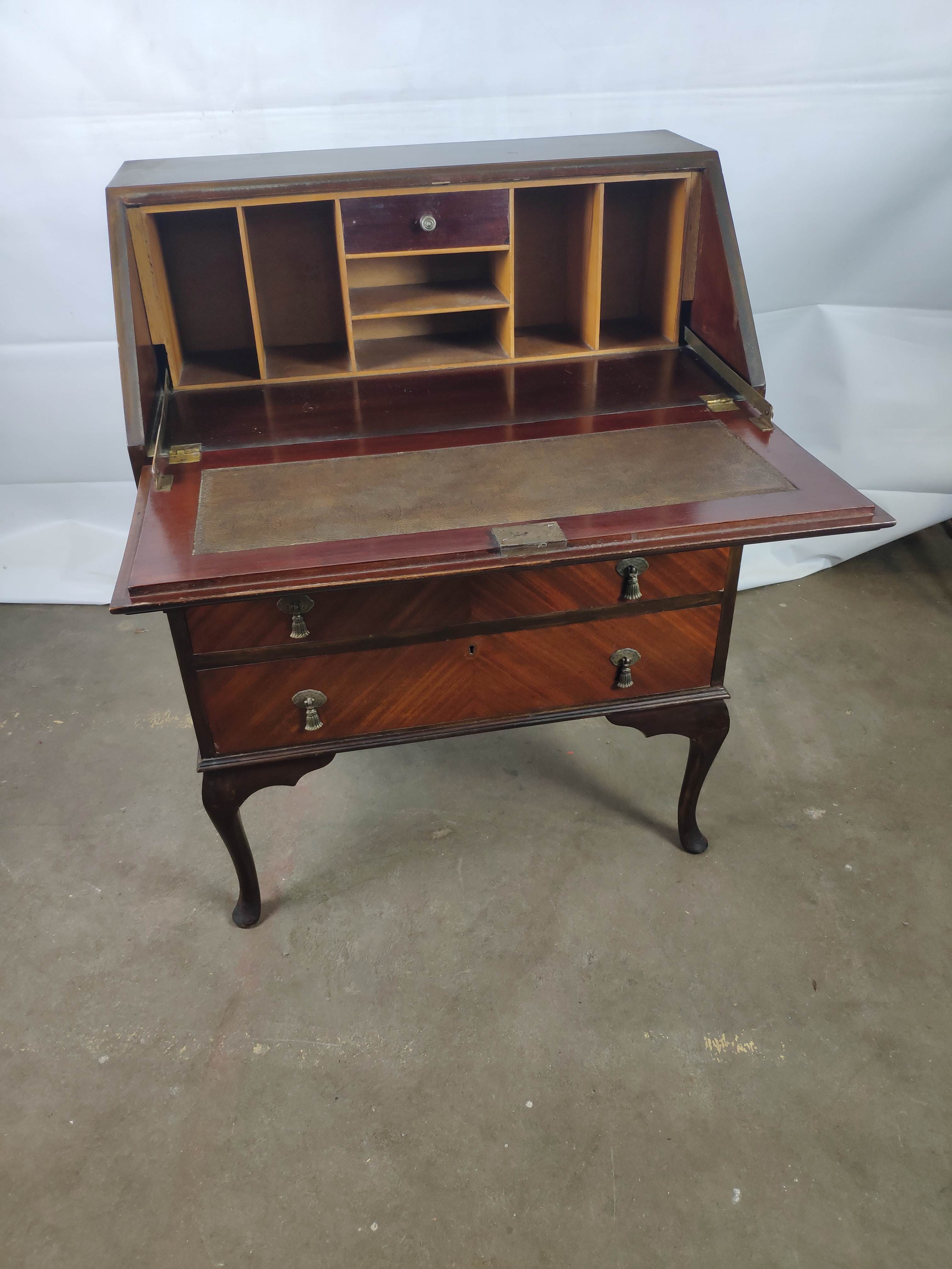Secretary English chippendale in mahogany, 19th