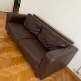 Nattuzi brown leather sofa
