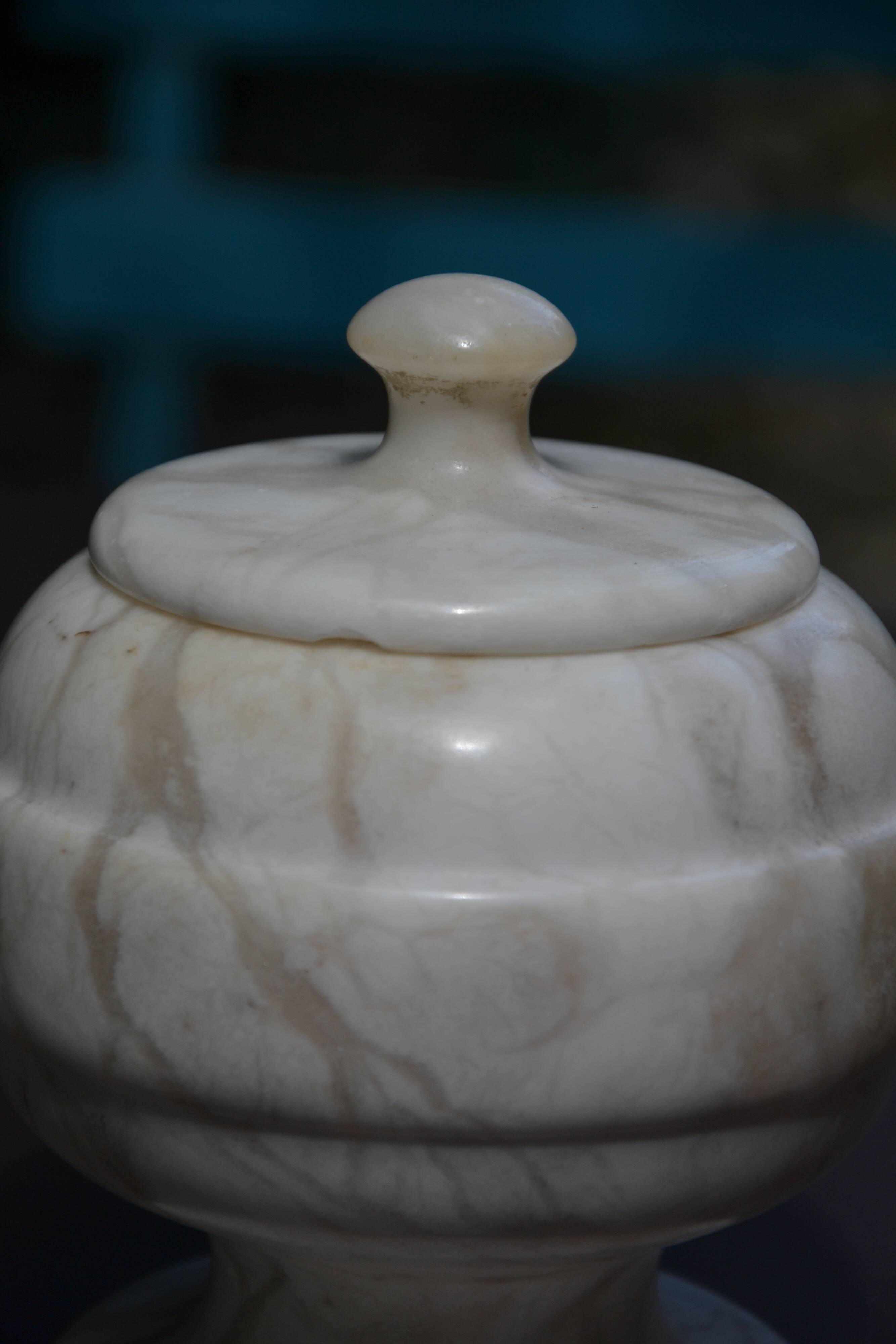 Marble bonbonnière