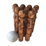 Old bowling game