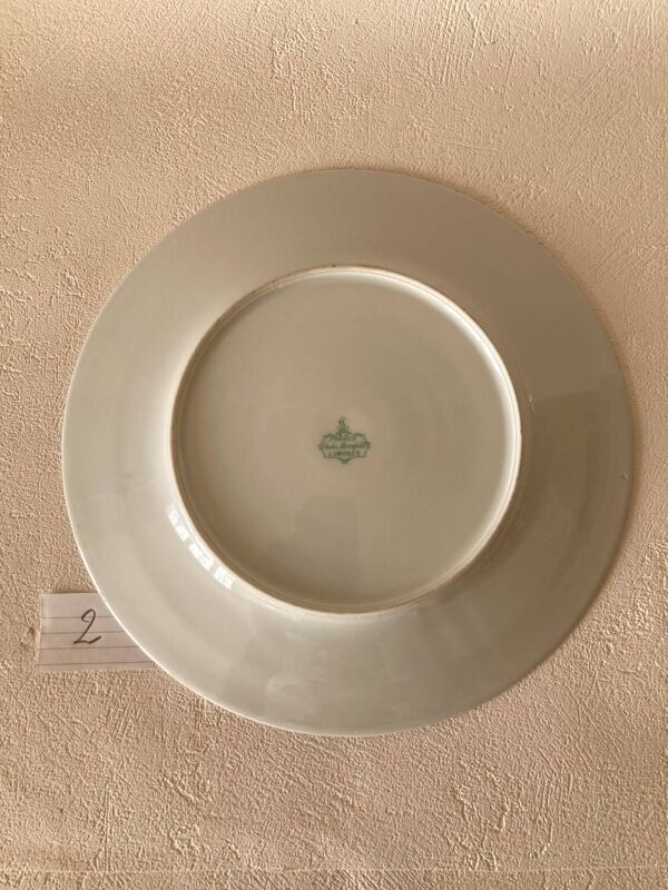 2 Grandes Assiettes de présentation décor « arbre des Indes » Charles Ahrenfeldt