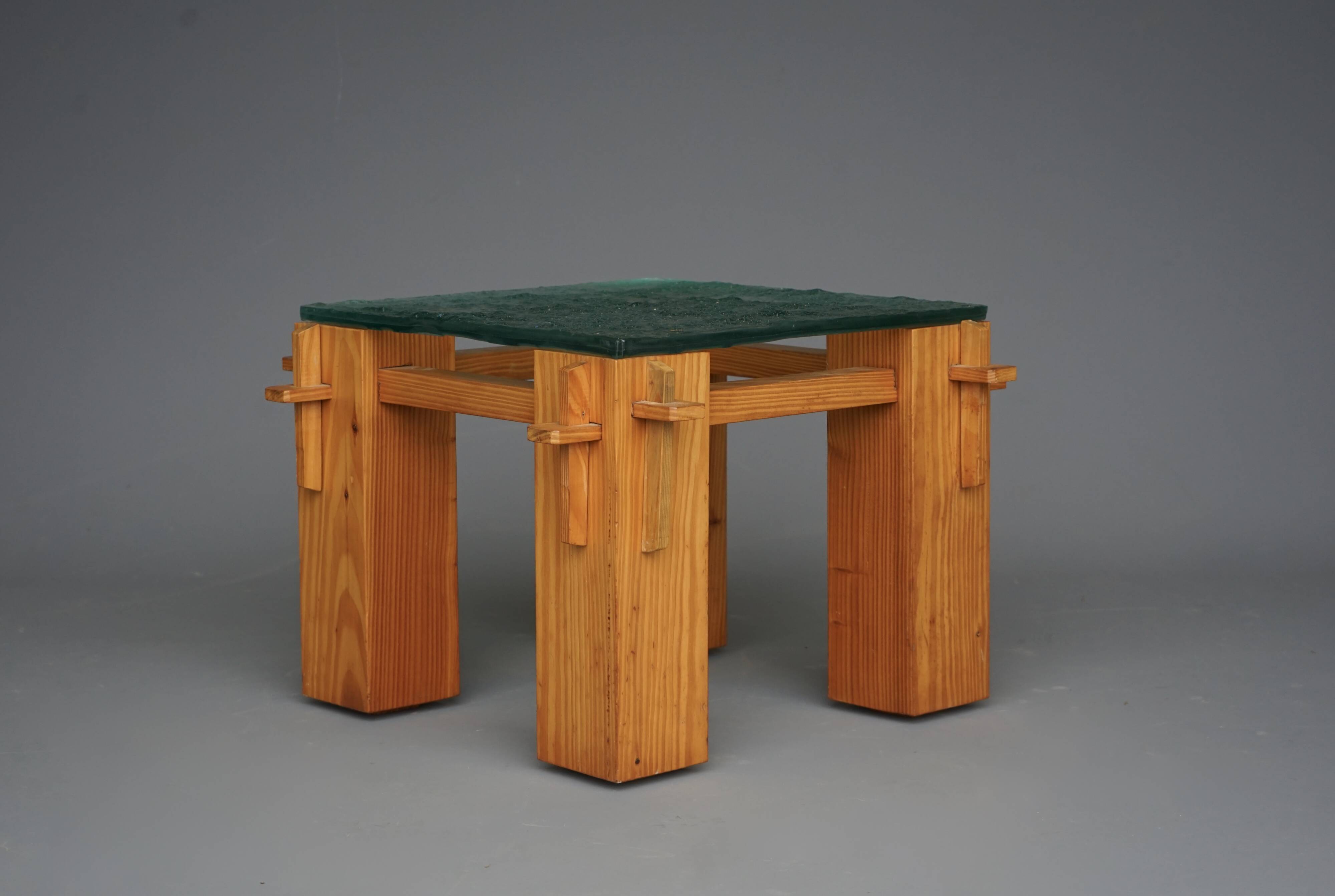 Table Basse en Pin, années 1970