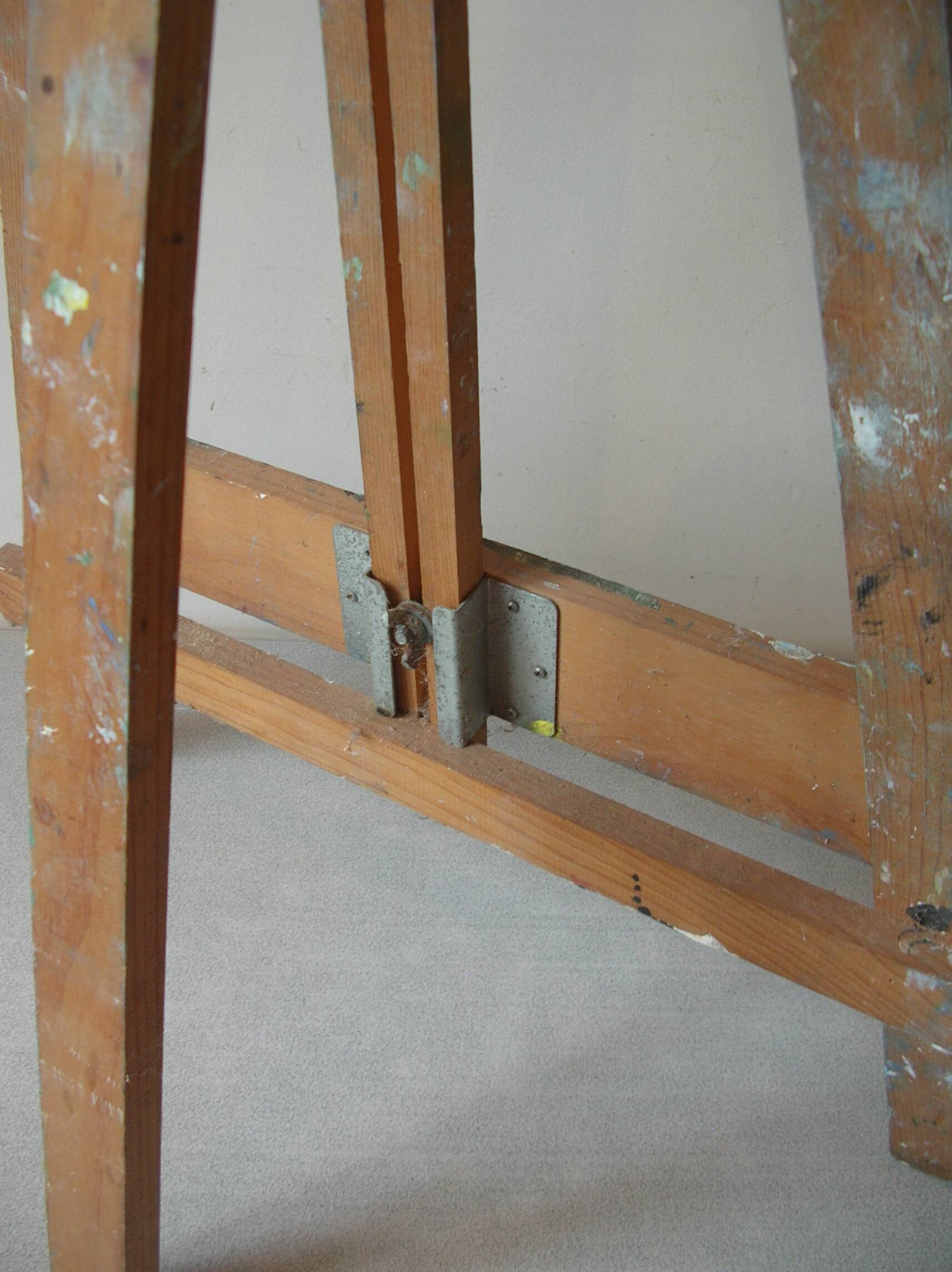 Old artist painter easel painting board holder wooden canvas 66 cm