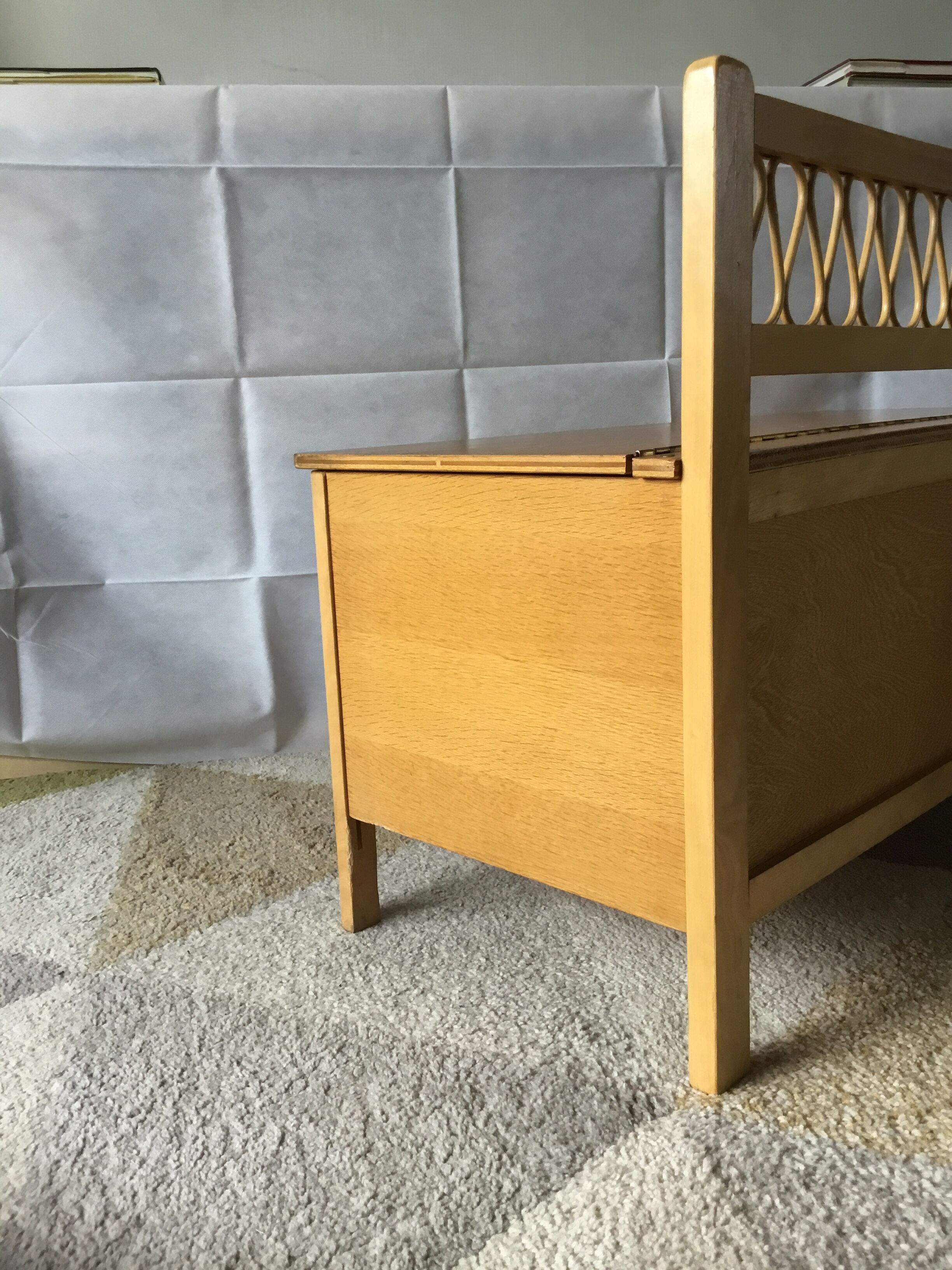 bench chest toy in oak  50/60