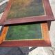 Bureau style empire double face en acajou 5 tiroirs 2 tirettes plateau cuir