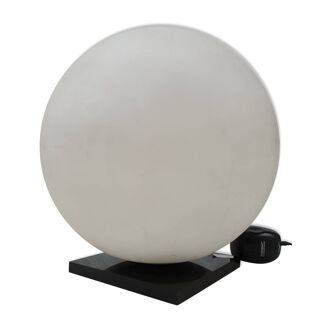 LAMP LIGHT WHITE ON BASE BALL