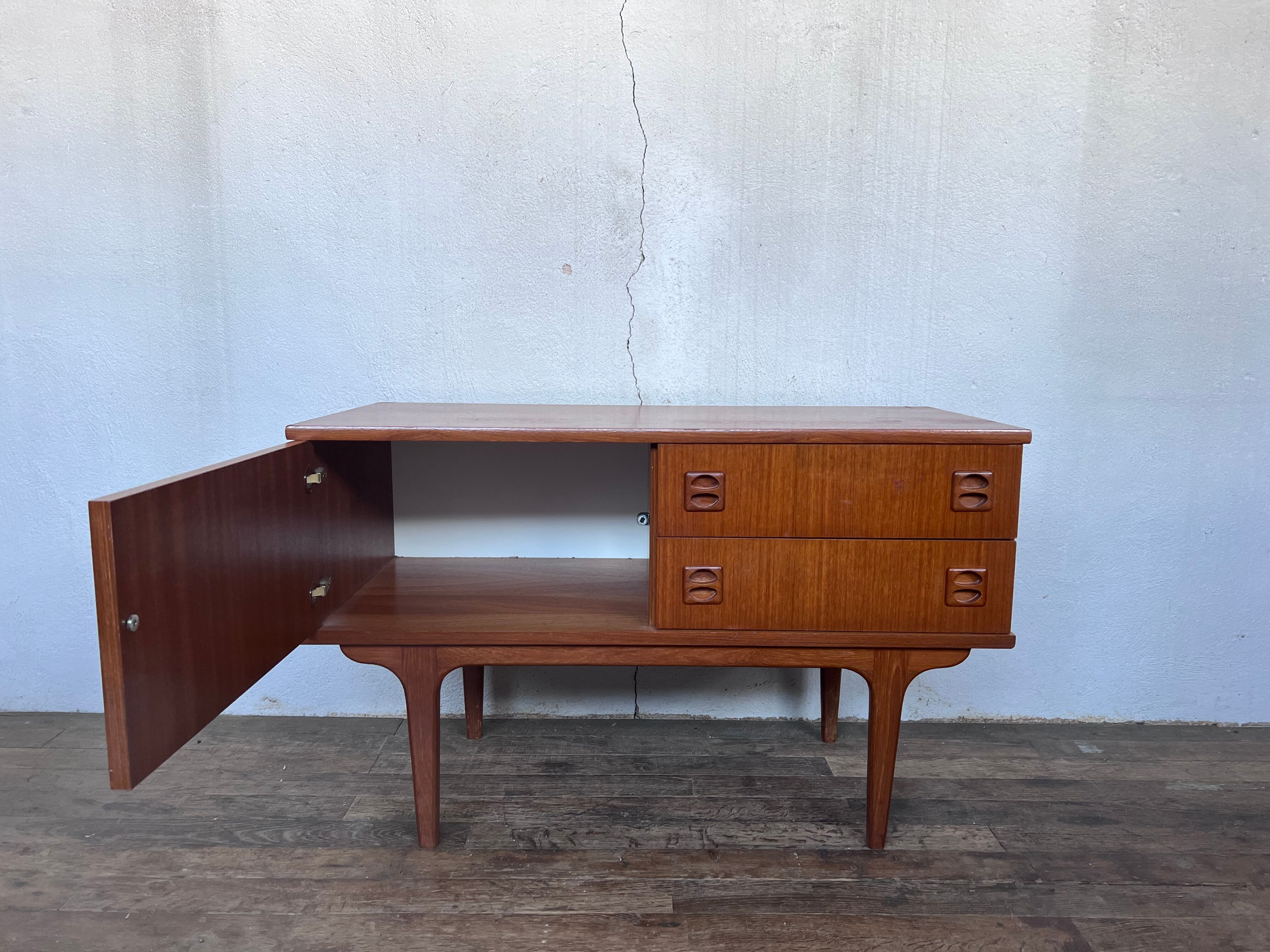 Scandinavian enfilade, teak tv stand design 1960 vintage
