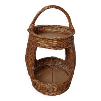 Wicker bottle holder bar