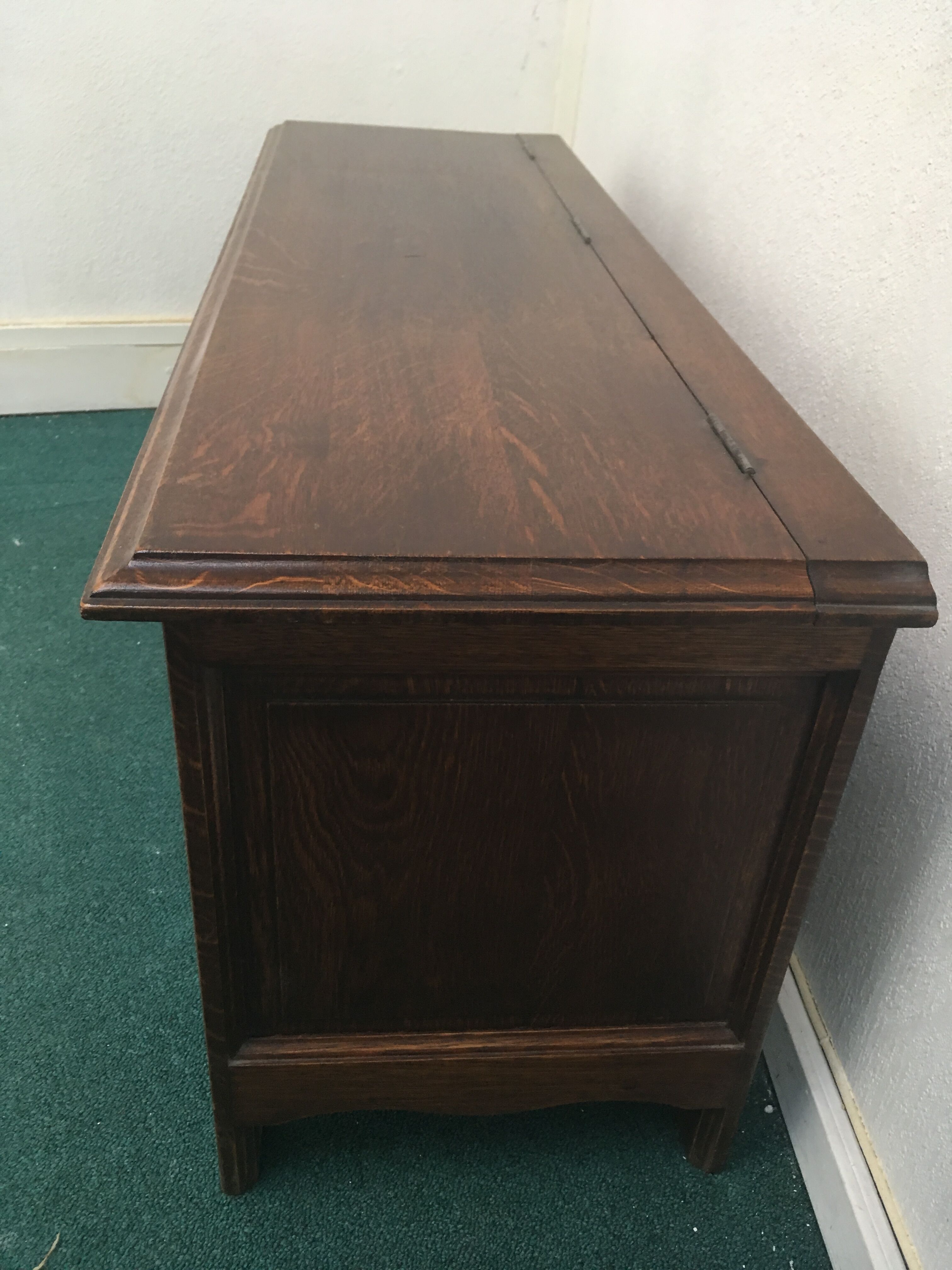 trunk bench style Breton