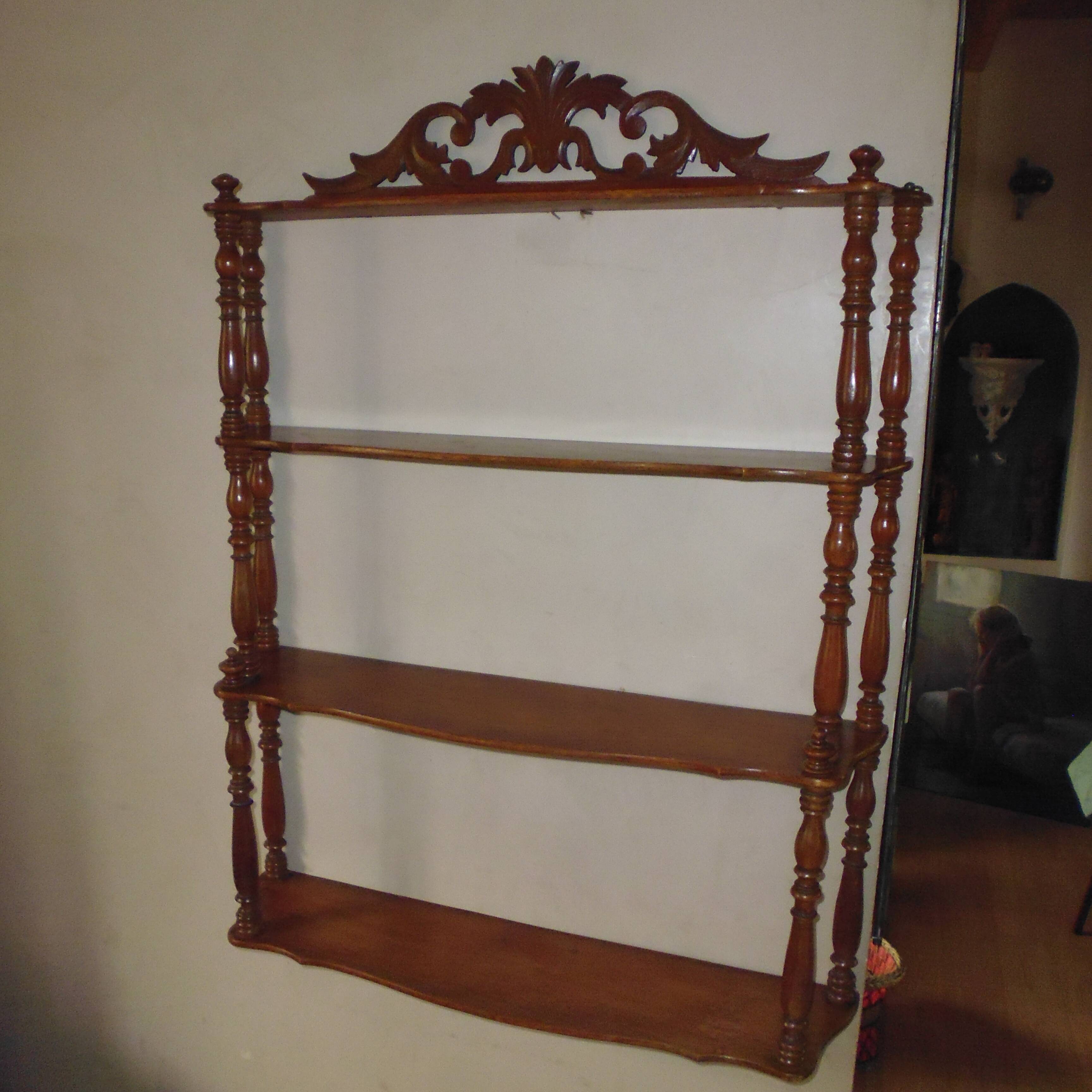 Etagère en bois