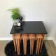 Table basse et ses tabourets