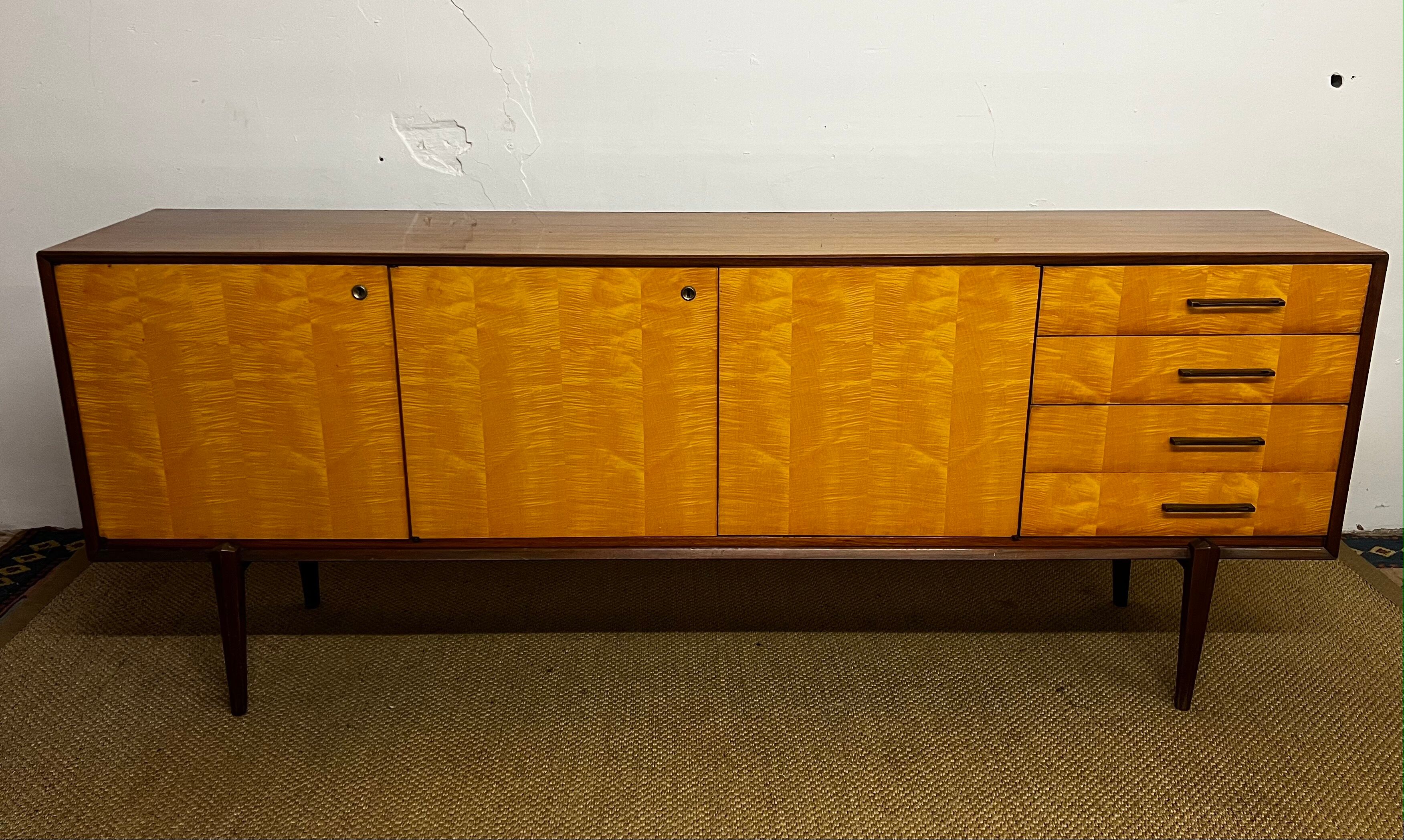 Vintage Scandinavian style row