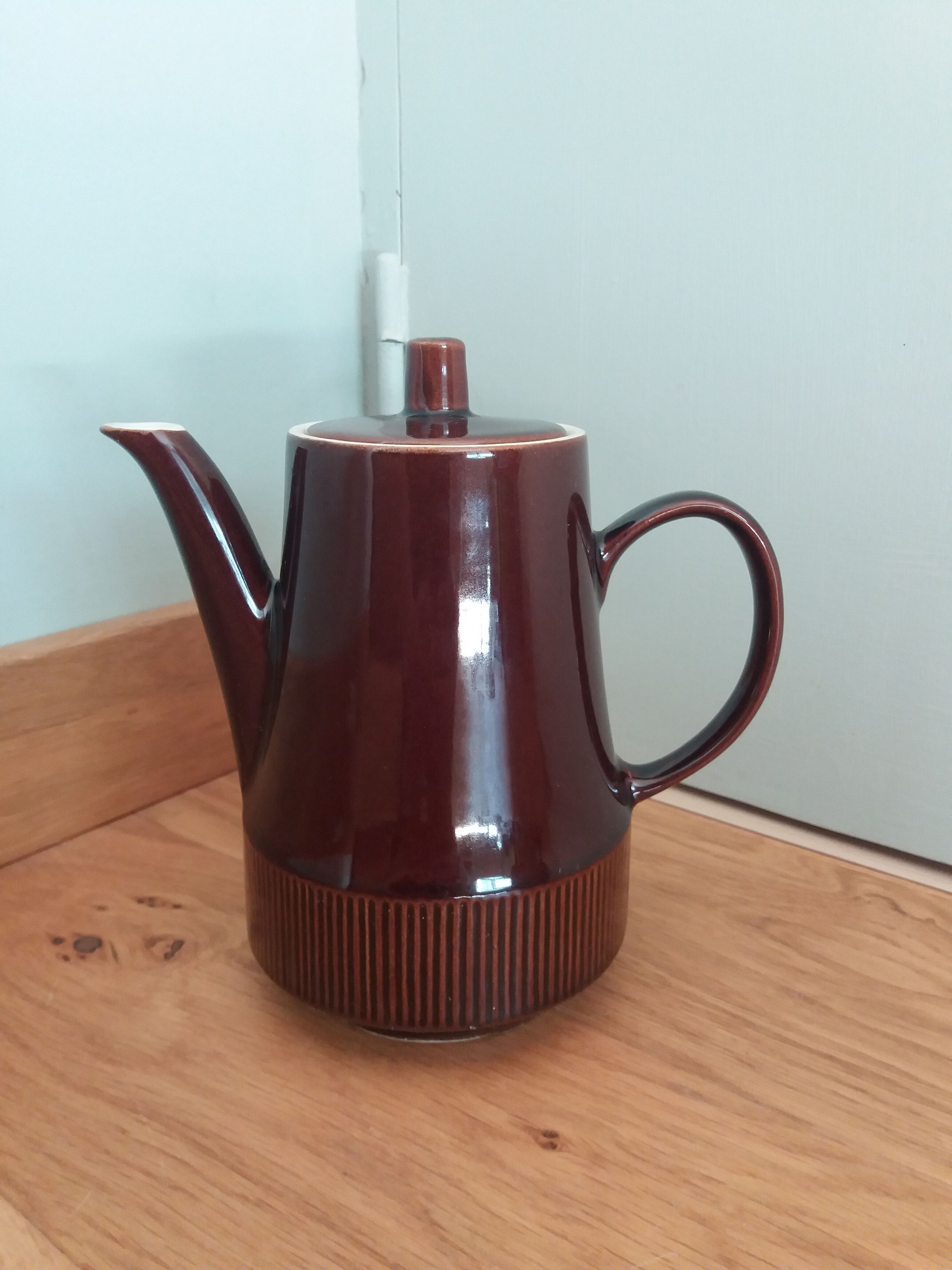 Cafetière verseuse années 70