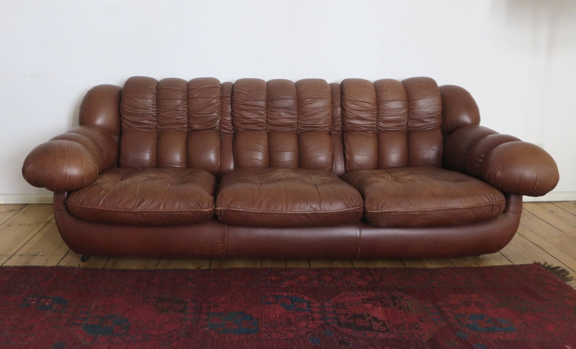 Italian voluminous leather 3-seater sofa after Rino Maturi 230 cm, 1970s