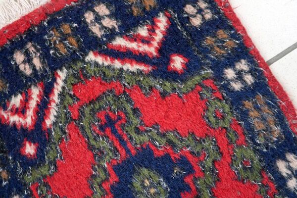 Tapis vintage du Moyen-Orient Hamadan fait main en laine – 40 x 58 cm années 1970