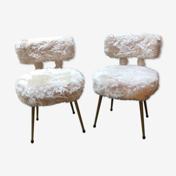 Pair of white "moumoute" chairs Pelfran gilded pedestal 1970s