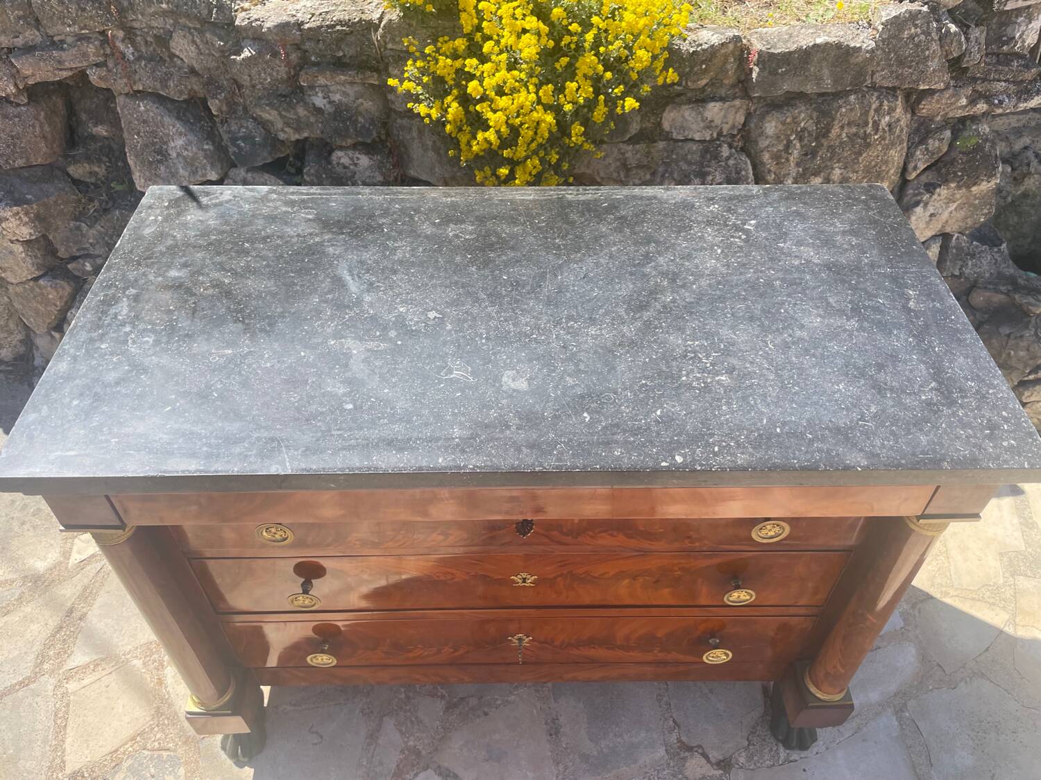 Commode empire retour D’Égypte en Acajou Flammé Époque XIX eme siècle