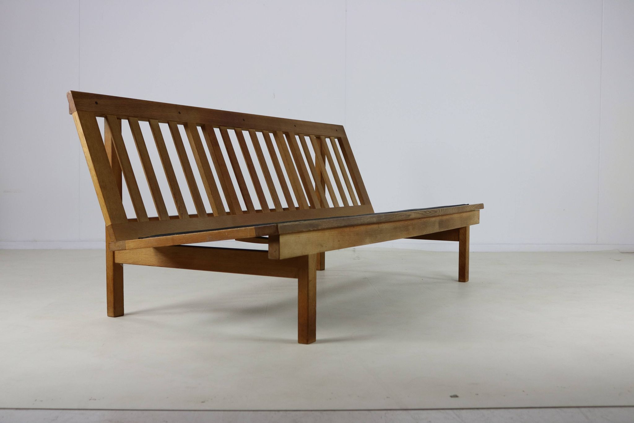 Canapé trois places design danois des années 60 par Børge Mogensen