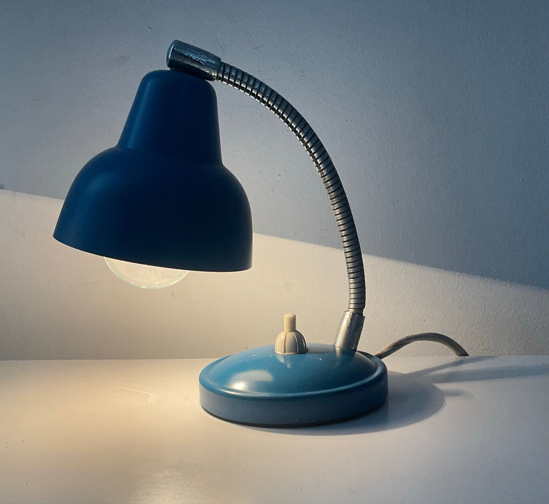 Small cocotte lamp from the 50s-60s.